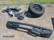 ✅ 2024 Ford Bronco Outer Banks • VIN: 1FMDE8BH5RLB49306 • Lot: 43096340. Wystawiony na IAAI z przebiegiem 2 301 mil. Bezpłatny archiwum sprzedaży aukcyjnych z USA i szczegółowy raport historii pojazdu na DreamBid. Zdjęcie 12.