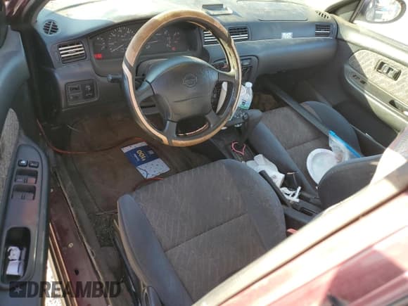 ✅ 1999 Nissan Sentra XE • VIN: 3N1AB41D6XL099057 • Лот: 93068445. Опубликован ранее на Copart с пробегом 110 293 миль. Бесплатный доступ к архиву аукционных продаж из США и подробный отчёт об истории автомобиля на DreamBid. Изображение 8.