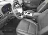 2021 Hyundai Kona Ultimate с VIN KM8K53AG6MU128275, выставлен на аукционе Copart как лот 46831303 с пробегом 4 688 миль миль и . История ставок и продаж доступна на DreamBid. Изображение 7.