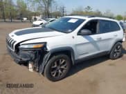 ✅ 2017 Jeep Cherokee Trailhawk L Plus • VIN: 1C4PJMBS4HD239959 • Lot: 42116895. Wystawiony na IAAI z przebiegiem 112 963 mil. Bezpłatny archiwum sprzedaży aukcyjnych z USA i szczegółowy raport historii pojazdu na DreamBid. Zdjęcie 17.