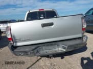 ✅ 2010 Toyota Tacoma PreRunner • VIN: 3TMKU4HN9AM026485 • Lot: 42829007. Wystawiony na IAAI z przebiegiem 194 827 mil. Bezpłatny archiwum sprzedaży aukcyjnych z USA i szczegółowy raport historii pojazdu na DreamBid. Zdjęcie 17.