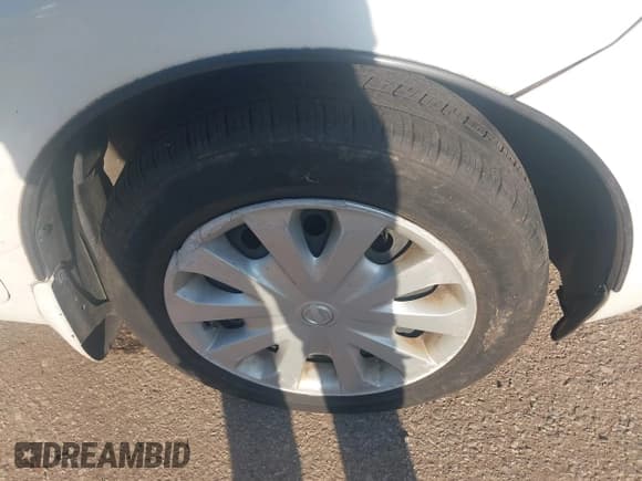 ✅ 2014 Nissan Note SV • VIN: 3N1CE2CP3EL387983 • Lot: 43272461. Listed on IAAI with 171,733 mi. Free auction sales archive from the USA and detailed vehicle history report at DreamBid. Image 12.