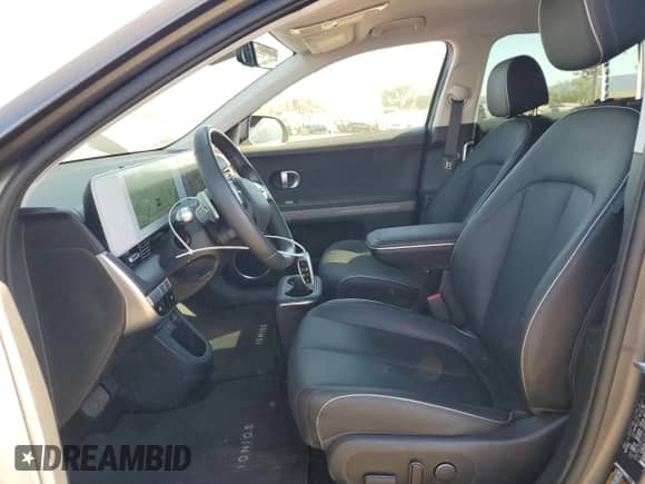 2023 Hyundai Ioniq 5 SEL z VIN KM8KN4AE4PU132883, wystawiony jako Copart lot #72572994 z przebiegiem 13 647 mil mil oraz Szkoda całkowita • Salvage title. Historia ofert i sprzedaży dostępna na DreamBid. Obrazek 7.