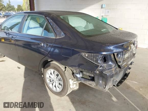 2015 Toyota Camry LE with VIN 4T4BF1FK5FR493778, listed as a IAAI auction lot 43476551 with 55,165 mi miles and . Bid and sale history available at DreamBid. Image 6.