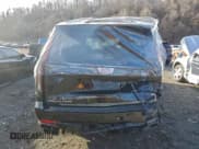 ✅ 2024 Cadillac Escalade AWD V-Series • VIN: 1GYS4HK92RR125835 • Лот: 94688465. Опубликован ранее на Copart с пробегом 10 416 миль. Бесплатный доступ к архиву аукционных продаж из США и подробный отчёт об истории автомобиля на DreamBid. Изображение 6.