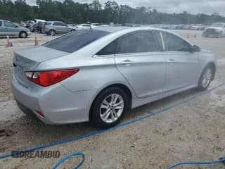 ✅ 2014 Hyundai Sonata GLS • VIN: 5NPEB4AC3EH929464 • Lot: 63671914. Listed on Copart with 88,022 mi. Free auction sales archive from the USA and detailed vehicle history report at DreamBid. Image 3.