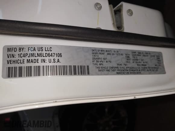 ✅ 2020 Jeep Cherokee Altitude • VIN: 1C4PJMLN6LD647106 • Lot: 41406440. Wystawiony na IAAI z przebiegiem 58 788 mil. Bezpłatny archiwum sprzedaży aukcyjnych z USA i szczegółowy raport historii pojazdu na DreamBid. Zdjęcie 9.