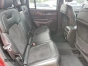 ✅ 2023 Jeep Grand Cherokee Altitude • VIN: 1C4RJGAGXPC557242 • Lot: 80494155. Wystawiony na Copart z przebiegiem 32 324 mil. Bezpłatny archiwum sprzedaży aukcyjnych z USA i szczegółowy raport historii pojazdu na DreamBid. Zdjęcie 6.