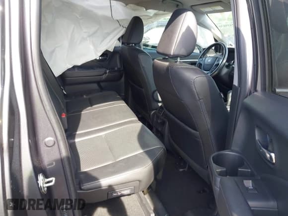 ✅ 2019 Honda Ridgeline RTL • VIN: 5FPYK3F5XKB049087 • Лот: 42559836. Опубликован ранее на IAAI с пробегом 110 653 миль. Бесплатный доступ к архиву аукционных продаж из США и подробный отчёт об истории автомобиля на DreamBid. Изображение 8.