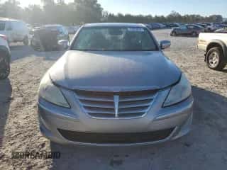 2013 Hyundai Genesis 3.8L z VIN KMHGC4DDXDU243223, wystawiony jako Copart lot #76933674 z przebiegiem 89 699 mil mil oraz Szkoda całkowita • Salvage title. Historia ofert i sprzedaży dostępna na DreamBid. Obrazek 5.