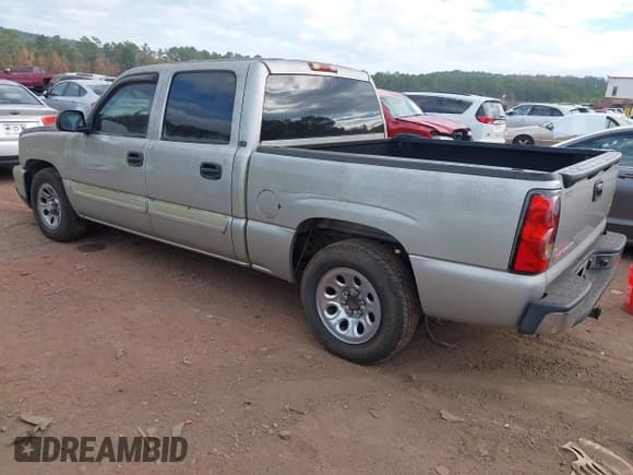 ✅ 2006 Chevrolet Silverado 1500 LT1 • VIN: 2GCEC13Z161314976 • Лот: 43653707. Опубликован ранее на IAAI с пробегом 243 825 миль. Бесплатный доступ к архиву аукционных продаж из США и подробный отчёт об истории автомобиля на DreamBid. Изображение 3.