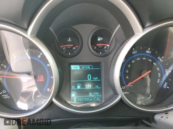 ✅ 2016 Chevrolet Cruze LS • VIN: 1G1PB5SH8G7198877 • Lot: 51341985. Listed on Copart with 82,169 mi. Free auction sales archive from the USA and detailed vehicle history report at DreamBid. Image 9.