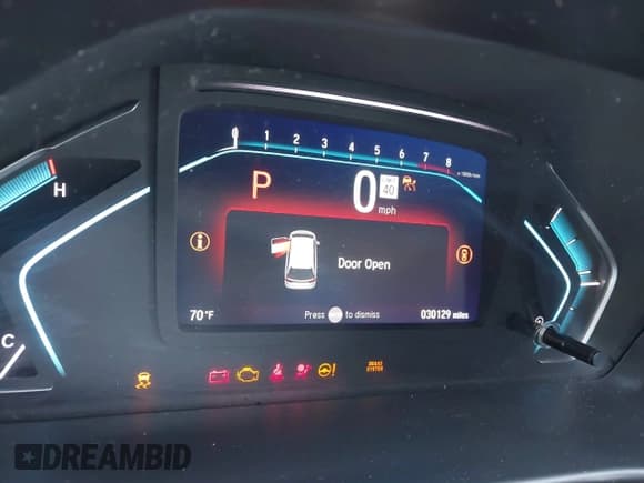 ✅ 2022 Honda Odyssey Elite • VIN: 5FNRL6H93NB051618 • Lot: 42142707. Listed on IAAI with 30,129 mi. Free auction sales archive from the USA and detailed vehicle history report at DreamBid. Image 7.