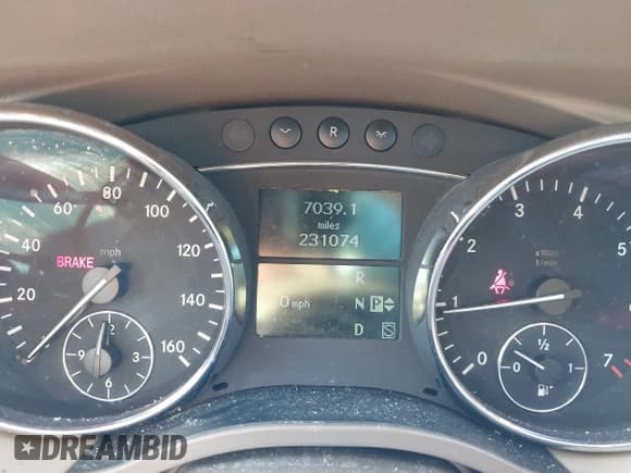 ✅ 2007 Mercedes-Benz R 3.5L • VIN: 4JGCB65E07A056051 • Lot: 41252495. Wystawiony na IAAI z przebiegiem 231 074 mil. Bezpłatny archiwum sprzedaży aukcyjnych z USA i szczegółowy raport historii pojazdu na DreamBid. Zdjęcie 7.