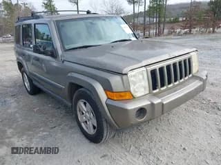✅ 2006 Jeep Commander • VIN: 1J8HG48K16C104055 • Lot: 41487376. Wystawiony na IAAI z przebiegiem 176 234 mil. Bezpłatny archiwum sprzedaży aukcyjnych z USA i szczegółowy raport historii pojazdu na DreamBid. Zdjęcie 1.