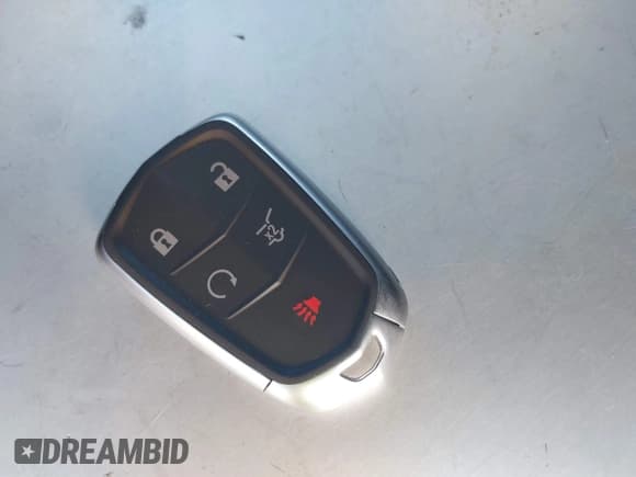 ✅ 2025 Cadillac XT6 FWD Premium Luxury • VIN: 1GYKPCRS9SZ122102 • Lot: 41677275. Listed on IAAI with 4,227 mi. Free auction sales archive from the USA and detailed vehicle history report at DreamBid. Image 11.