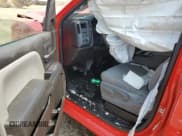 ✅ 2018 Chevrolet Silverado 1500 LS • VIN: 1GCRCNEH1JZ242142 • Лот: 60117985. Опубликован ранее на Copart с пробегом Не указан. Бесплатный доступ к архиву аукционных продаж из США и подробный отчёт об истории автомобиля на DreamBid. Изображение 8.