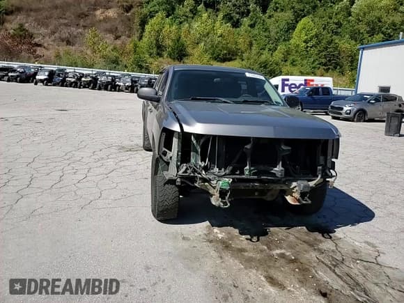 ✅ 2009 Chevrolet Silverado 1500 LT • VIN: 3GCEK23C49G219327 • Лот: 71963185. Опубликован ранее на Copart с пробегом 283 084 миль. Бесплатный доступ к архиву аукционных продаж из США и подробный отчёт об истории автомобиля на DreamBid. Изображение 13.