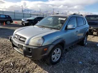 2007 Hyundai Tucson SE z VIN KM8JN72D47U577563, wystawiony jako Copart lot #85229014 z przebiegiem 254 728 mil mil oraz Szkoda całkowita • Salvage title. Historia ofert i sprzedaży dostępna na DreamBid. Obrazek 1.