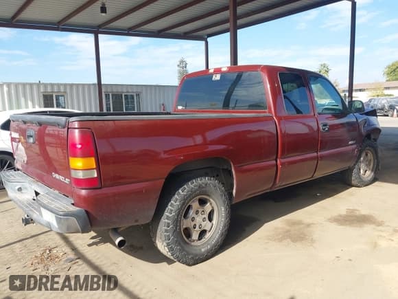 ✅ 2001 Chevrolet Silverado 1500 LT • VIN: 1GCEC19T81Z156672 • Лот: 43666512. Опубликован ранее на IAAI с пробегом 191 849 миль. Бесплатный доступ к архиву аукционных продаж из США и подробный отчёт об истории автомобиля на DreamBid. Изображение 4.