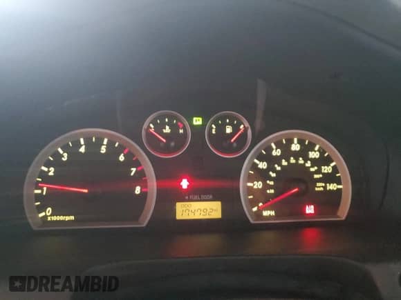 2005 Hyundai Santa Fe GLS с VIN KM8SC13E55U944711, выставлен на аукционе Copart как лот 47518465 с пробегом 174 792 миль миль и Списание • Salvage title. История ставок и продаж доступна на DreamBid. Изображение 9.