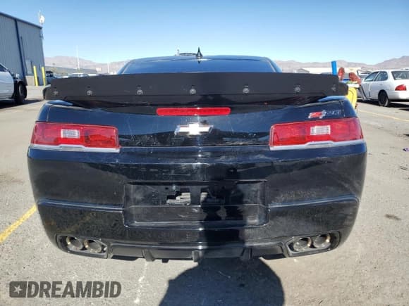✅ 2015 Chevrolet Camaro Z/28 • VIN: 2G1FZ1EEXF9700223 • Лот: 88820025. Опубликован ранее на Copart с пробегом 26 071 миль. Бесплатный доступ к архиву аукционных продаж из США и подробный отчёт об истории автомобиля на DreamBid. Изображение 6.