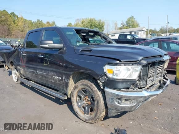 2019 Ram 1500 Big Horn с VIN 1C6SRFFT5KN699304, выставлен на аукционе IAAI как лот 40572979 с пробегом Не указан миль и . История ставок и продаж доступна на DreamBid. Изображение 1.