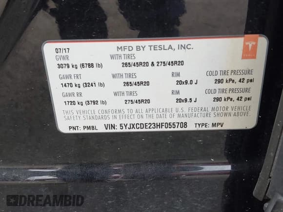 ✅ 2017 Tesla Model X 90D • VIN: 5YJXCDE23HF055708 • Lot: 43151092. Wystawiony na IAAI z przebiegiem 60 043 mil. Bezpłatny archiwum sprzedaży aukcyjnych z USA i szczegółowy raport historii pojazdu na DreamBid. Zdjęcie 9.