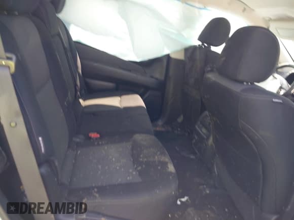 ✅ 2019 Nissan Pathfinder S • VIN: 5N1DR2MM7KC646276 • Lot: 42394605. Listed on IAAI with 75,708 mi. Free auction sales archive from the USA and detailed vehicle history report at DreamBid. Image 8.