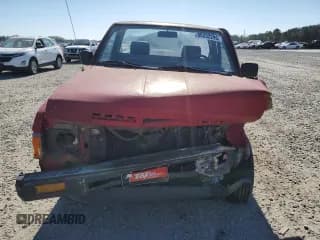 ✅ 1986 Nissan D21 • VIN: 1N6HD12H0GC439107 • Lot: 50332295. Wystawiony na Copart z przebiegiem 189 738 mil. Bezpłatny archiwum sprzedaży aukcyjnych z USA i szczegółowy raport historii pojazdu na DreamBid. Zdjęcie 5.