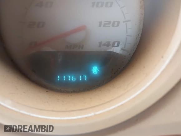 ✅ 2009 Dodge Challenger SE • VIN: 2B3LJ44V89H504636 • Lot: 42696125. Wystawiony na IAAI z przebiegiem 117 617 mil. Bezpłatny archiwum sprzedaży aukcyjnych z USA i szczegółowy raport historii pojazdu na DreamBid. Zdjęcie 7.