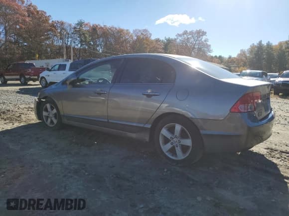 ✅ 2006 Honda Civic EX • VIN: 2HGFA16886H521709 • Лот: 91362565. Опубликован ранее на Copart с пробегом Не указан. Бесплатный доступ к архиву аукционных продаж из США и подробный отчёт об истории автомобиля на DreamBid. Изображение 2.