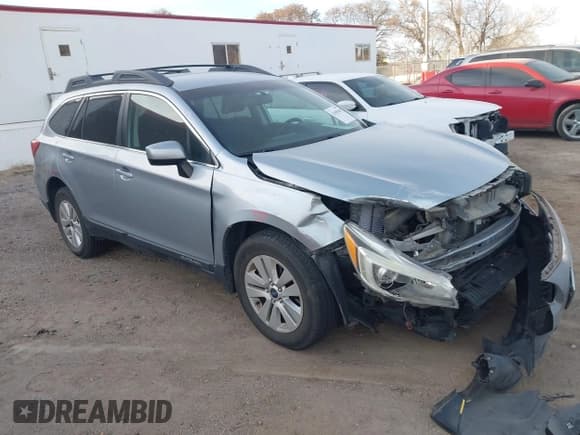 ✅ 2015 Subaru Outback Premium • VIN: 4S4BSBCC3F3256110 • Lot: 43695469. Listed on IAAI with 167,425 mi. Free auction sales archive from the USA and detailed vehicle history report at DreamBid. Image 1.