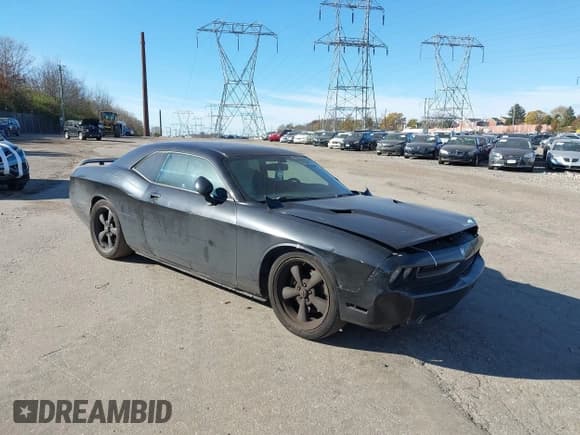 ✅ 2010 Dodge Challenger R/T • VIN: 2B3CJ5DT0AH118804 • Lot: 43715831. Wystawiony na IAAI z przebiegiem 132 963 mil. Bezpłatny archiwum sprzedaży aukcyjnych z USA i szczegółowy raport historii pojazdu na DreamBid. Zdjęcie 1.