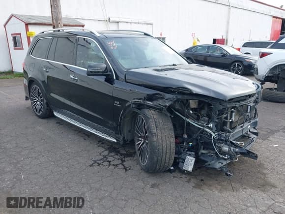 ✅ 2017 Mercedes-Benz GLS 63 AMG • VIN: 4JGDF7FE2HA755731 • Lot: 42008956. Wystawiony na IAAI z przebiegiem 103 872 mil. Bezpłatny archiwum sprzedaży aukcyjnych z USA i szczegółowy raport historii pojazdu na DreamBid. Zdjęcie 1.