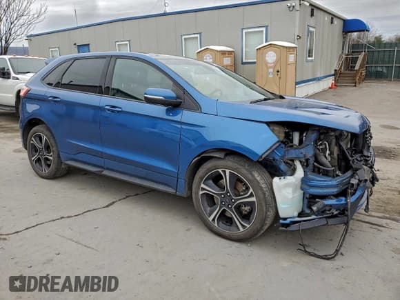 ✅ 2020 Ford Edge ST • VIN: 2FMPK4AP9LBB19482 • Lot: 93830875. Wystawiony na Copart z przebiegiem 103 418 mil. Bezpłatny archiwum sprzedaży aukcyjnych z USA i szczegółowy raport historii pojazdu na DreamBid. Zdjęcie 4.