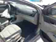 2020 Hyundai Elantra SEL с VIN KMHD84LF4LU996882, выставлен на аукционе IAAI как лот 43320395 с пробегом 125 404 миль миль и . История ставок и продаж доступна на DreamBid. Изображение 5.