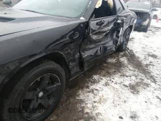 ✅ 2010 Dodge Challenger SE • VIN: 2B3CJ4DV3AH109316 • Lot: 41315941. Wystawiony na IAAI z przebiegiem 102 566 mil. Bezpłatny archiwum sprzedaży aukcyjnych z USA i szczegółowy raport historii pojazdu na DreamBid. Zdjęcie 6.