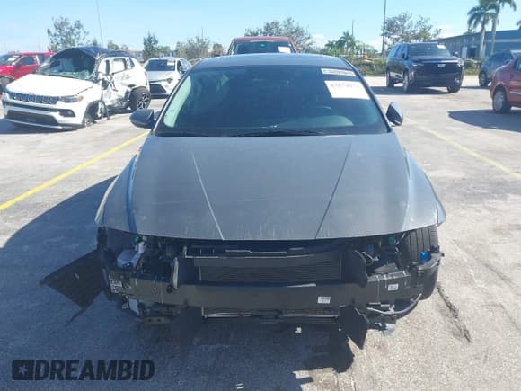 ✅ 2025 Hyundai Elantra SEL Convenience • VIN: KMHLS4DG0SU923902 • Лот: 43874032. Опубликован ранее на IAAI с пробегом 25 330 миль. Бесплатный доступ к архиву аукционных продаж из США и подробный отчёт об истории автомобиля на DreamBid. Изображение 13.