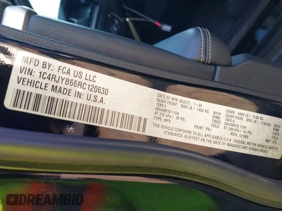 ✅ 2024 Jeep Grand Cherokee • VIN: 1C4RJYB66RC120630 • Lot: 43582631. Listed on IAAI with 44,454 mi. Free auction sales archive from the USA and detailed vehicle history report at DreamBid. Image 9.