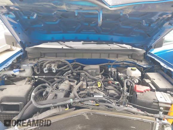 ✅ 2021 Ford Bronco • VIN: 1FMDE5BH7MLA94882 • Lot: 42354955. Wystawiony na IAAI z przebiegiem 32 837 mil. Bezpłatny archiwum sprzedaży aukcyjnych z USA i szczegółowy raport historii pojazdu na DreamBid. Zdjęcie 10.