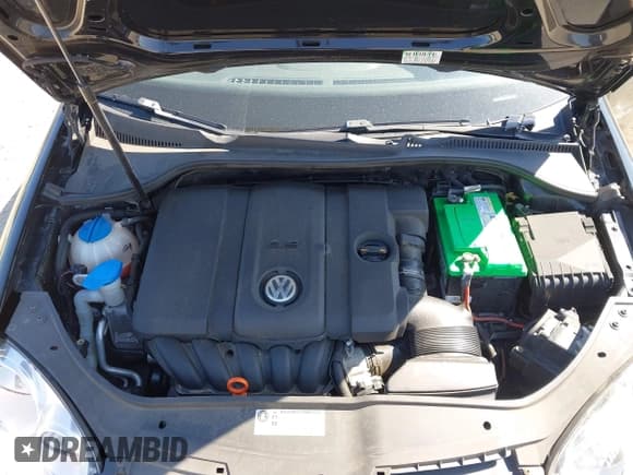 ✅ 2010 Volkswagen Jetta Limited Edition • VIN: 3VWRZ7AJ5AM158388 • Lot: 42054349. Listed on IAAI with 101,272 mi. Free auction sales archive from the USA and detailed vehicle history report at DreamBid. Image 10.