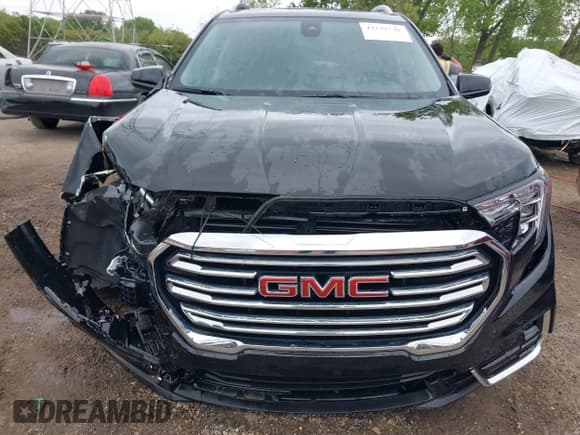 ✅ 2024 GMC Terrain SLT • VIN: 3GKALVEG3RL379434 • Lot: 42232120. Listed on IAAI with 3,266 mi. Free auction sales archive from the USA and detailed vehicle history report at DreamBid. Image 13.