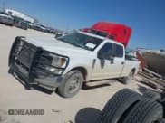 ✅ 2019 Ford F-250 XL • VIN: 1FT7W2A69KEC68823 • Lot: 41689175. Wystawiony na IAAI z przebiegiem 153 022 mil. Bezpłatny archiwum sprzedaży aukcyjnych z USA i szczegółowy raport historii pojazdu na DreamBid. Zdjęcie 14.