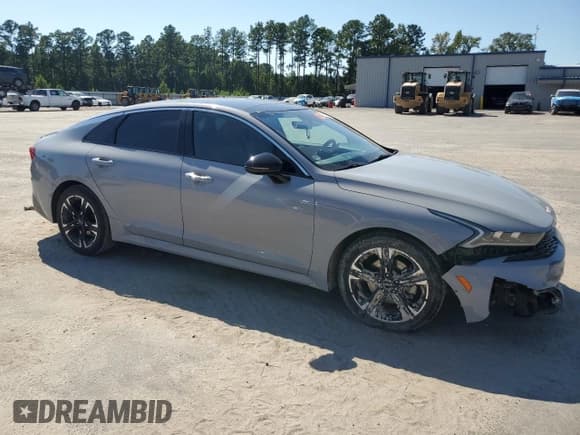 ✅ 2022 Kia K5 GT-Line • VIN: 5XXG64J2XNG110242 • Lot: 71152995. Wystawiony na Copart z przebiegiem 72 318 mil. Bezpłatny archiwum sprzedaży aukcyjnych z USA i szczegółowy raport historii pojazdu na DreamBid. Zdjęcie 4.