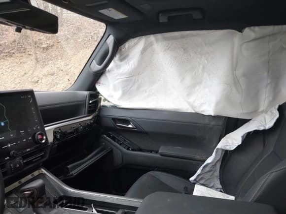 ✅ 2024 Lexus GX 550 Luxury • VIN: JTJVBCDX5R5007435 • Lot: 41908140. Wystawiony na IAAI z przebiegiem 10 147 mil. Bezpłatny archiwum sprzedaży aukcyjnych z USA i szczegółowy raport historii pojazdu na DreamBid. Zdjęcie 5.