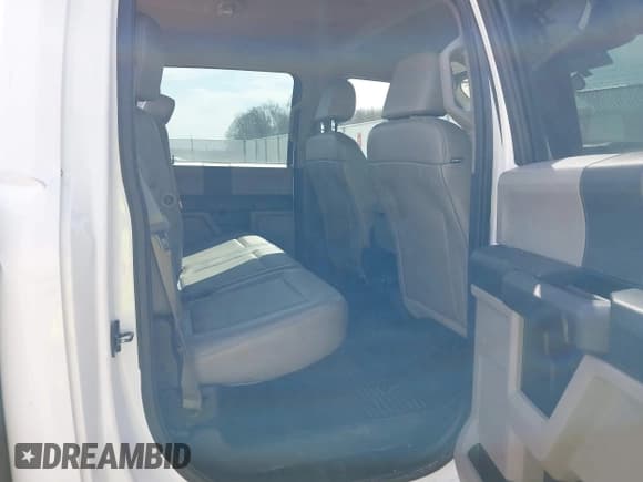 ✅ 2017 Ford F-250 Lariat • VIN: 1FT7W2B61HEC00975 • Лот: 41722767. Опубликован ранее на IAAI с пробегом 72 663 миль. Бесплатный доступ к архиву аукционных продаж из США и подробный отчёт об истории автомобиля на DreamBid. Изображение 8.