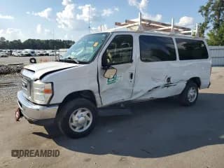 ✅ 2012 Ford Econoline Passenger XLT • VIN: 1FBNE3BL8CDA86210 • Lot: 81590615. Wystawiony na Copart z przebiegiem 220 624 mil. Bezpłatny archiwum sprzedaży aukcyjnych z USA i szczegółowy raport historii pojazdu na DreamBid. Zdjęcie 1.