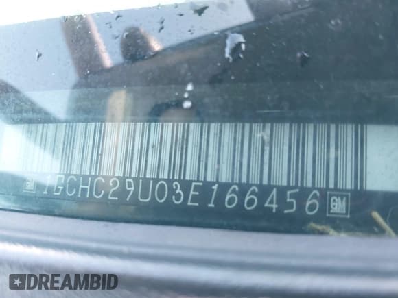 ✅ 2003 Chevrolet Silverado 2500HD LS • VIN: 1GCHC29U03E166456 • Lot: 42236591. Wystawiony na IAAI z przebiegiem Nie podano. Bezpłatny archiwum sprzedaży aukcyjnych z USA i szczegółowy raport historii pojazdu na DreamBid. Zdjęcie 9.