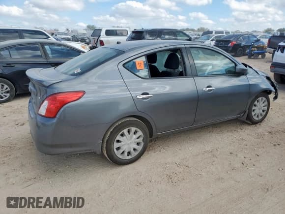 ✅ 2017 Nissan Versa SV • VIN: 3N1CN7AP9HL808870 • Lot: 85119705. Listed on Copart with 96,090 mi. Free auction sales archive from the USA and detailed vehicle history report at DreamBid. Image 3.